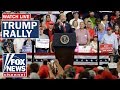 Trump hosts campaign rally in Cincinnati, Ohio