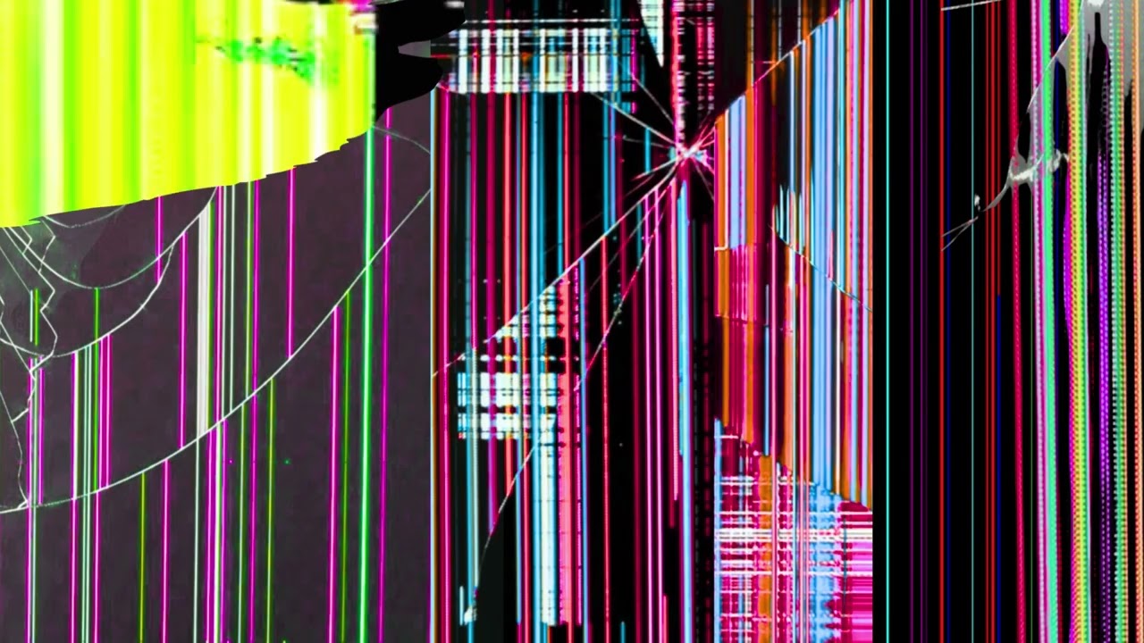 Hilarious Broken Screen Background | 89 Minutes Later… They Still Believed the Screen Was Broken