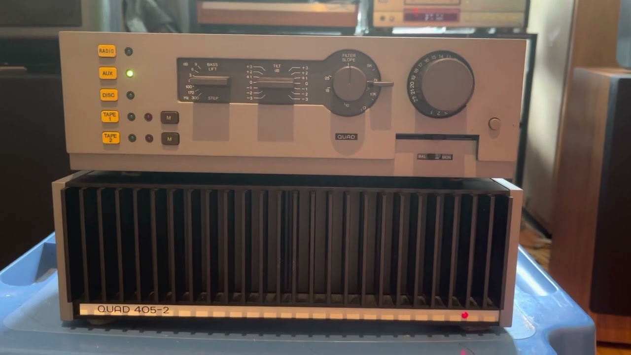 QUAD 44 405 プリアンプ パワーアンプ Quad 44 and 405-2 - YouTube