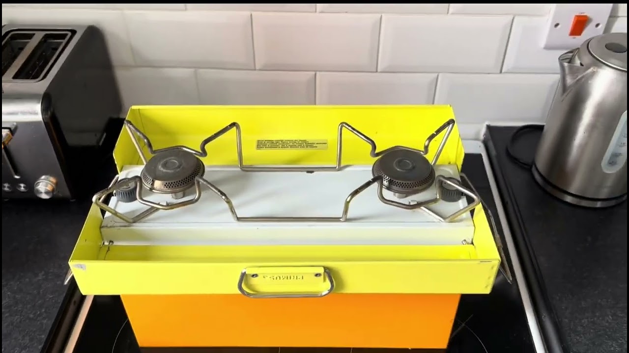 RT-203257。ヴィンテージ PRIMUS 2222 ツーバーナー Vintage 1970s Primus 2222 Double Burner Gas Camping Stove - YouTube
