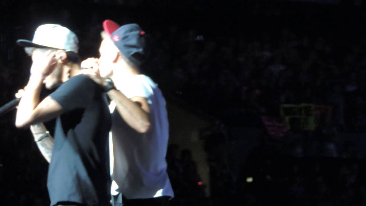 One Direction- One Way Or Another/ Teenage Kicks staples center 8/10/13