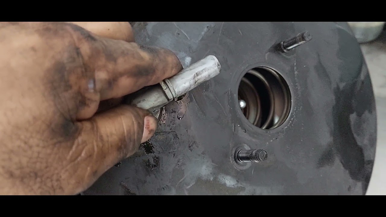 2010 Mazda 3 Master Cylinder Replacement