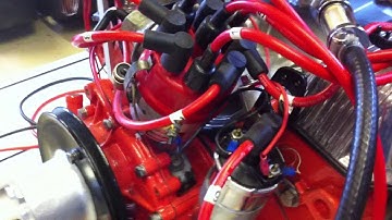 Rover V8 running a pair of 40 DCNF Weber carbs