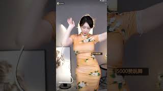 迷人的黎闪电20221211081118