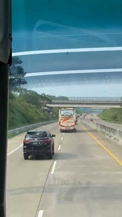 story wa bus murni jaya / DJ jika kau bertemu aku begini -Tiara raffa affra remix  #shorts