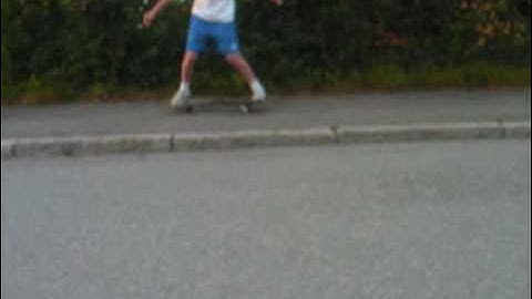 Amazing Waveboard Tricks