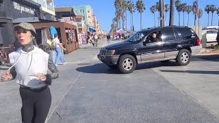 I Tried a Driverless Car from Venice Beach to Santa Monica Pier