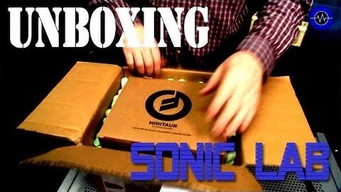 Moog Minitaur - Unboxing