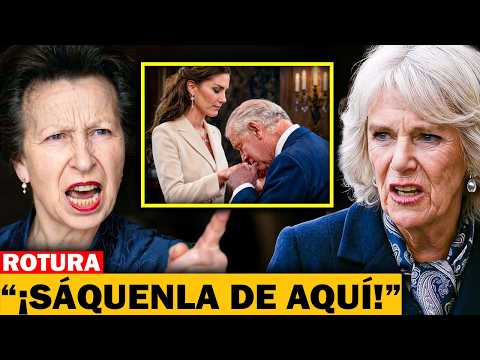 ¡HACE 1 MINUTO!La princesa Ana OBLIGÓ a Camilla a marcharse mientras Carlos se ARRODILLABA Catalina.