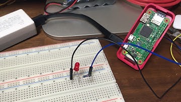 Raspberry Pi Zero でPWMを使ってLチカ