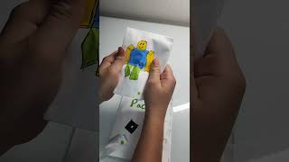 Roblox pack https://media.tenor.com/ZmTTA_44CFwAAAAM/dancing-roblox.gif