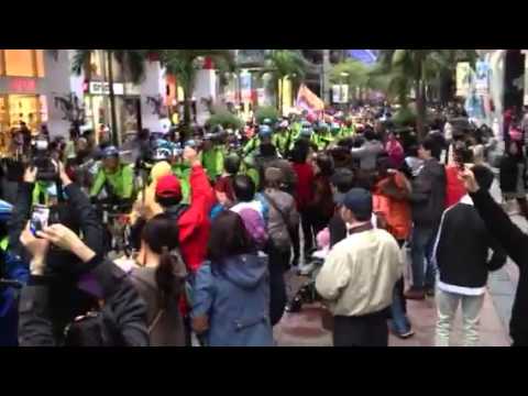 勇士進場