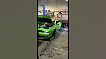 1000HP HELLCAT REDEYE DYNO PULL!