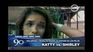 Katty Garcia se pelea con Shirley Arica en baño de discoteca
