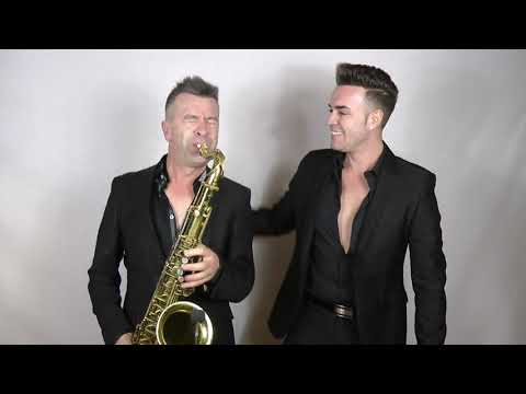 Luis Miguel (Tenor Sax) - Sol, arena y mar