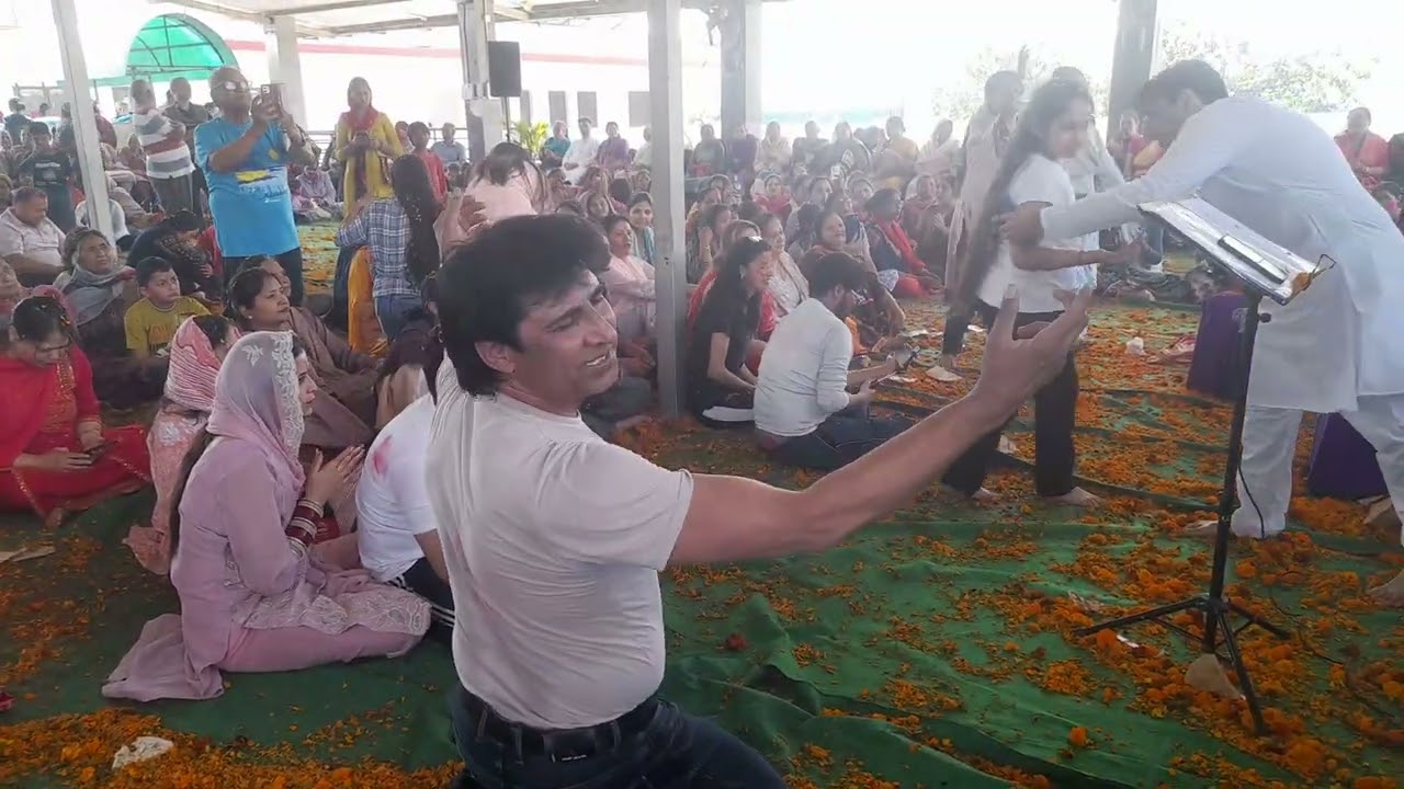 भजन में भाई का बहुत ही सुंदर डांस 