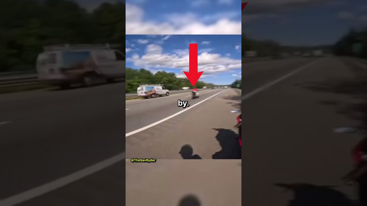 Bikers Run From Police In Daylight