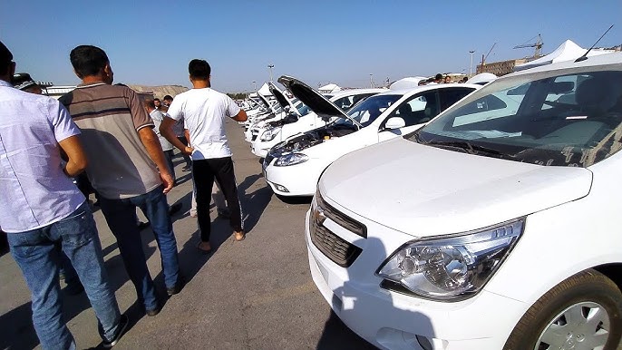 Tasodifiy, hech qanday bogliqliksiz yaqinlik uchun tanishish Katta kokrakli mulat bilan porno