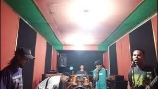 MALAKAL MAUT-Salsabila versi latihan studio