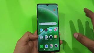 Poco C85 - Does have wireless charging