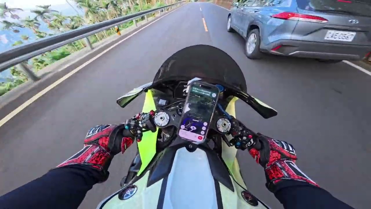 這次不一樣—V4S與R1的共舞