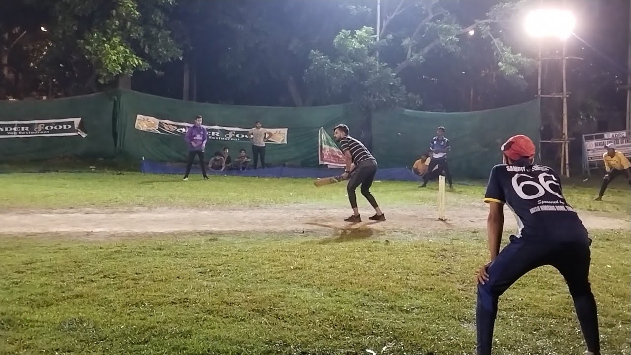 Ricky Rathan Pandit Ricky and Sumon Great Batting Santosh Club #madan pandit - YouTube