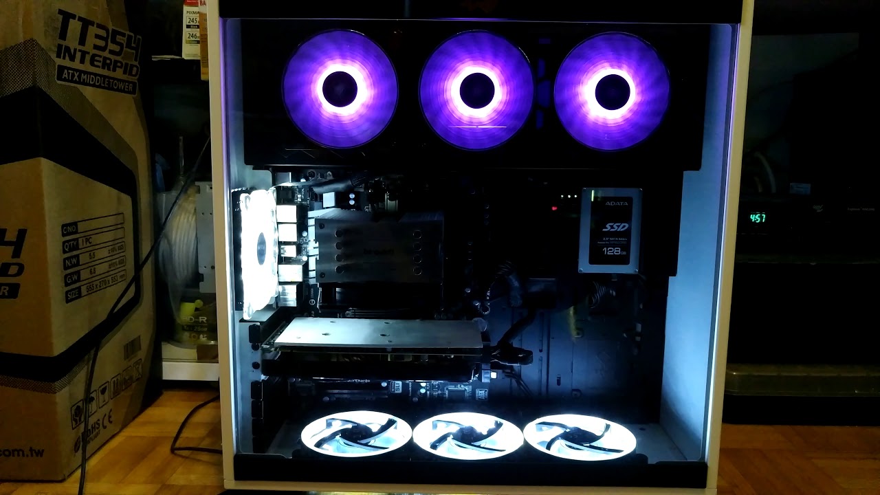 INWIN 303 AMD FX 8320 RGB
