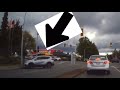 Honda CR-V Almost Hits Street Light While Making A U-Turn