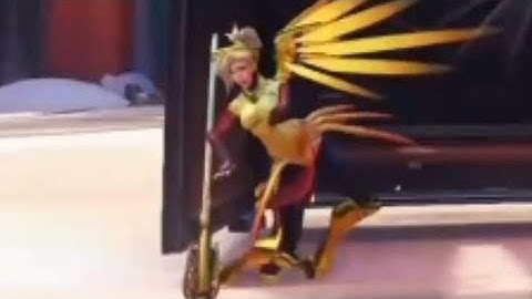 I Spawn Killed Mercy So Much She Needed Backup #overwatch2 #overwatch #sombra #mercy #ow2