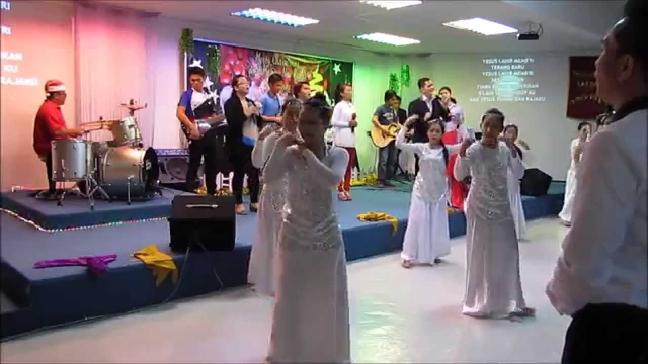 Yesus Lahir Memberi Terang Baru Sibc Pre Christmas Youtube