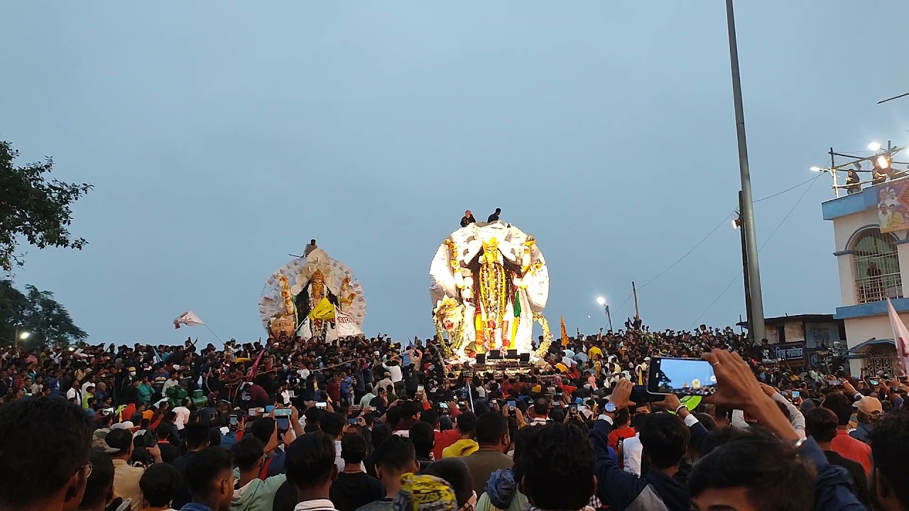 //KRISHNAGAR RANI BURIMAA BISARJON PORBO// - YouTube