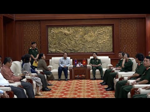 Video Phó Chủ tịch nước Cộng hòa Dân chủ Nhân dân Lào thăm... - youtube