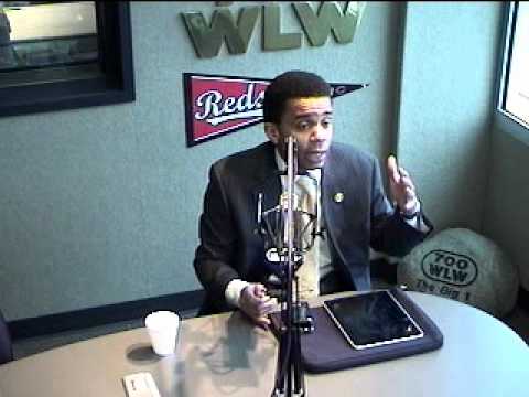 Bill Cunningham talks to Chris Smitherman of the C...