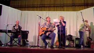 Tom Chapin and Dr. Ruth sing Two Kinds Of Seagulls chords