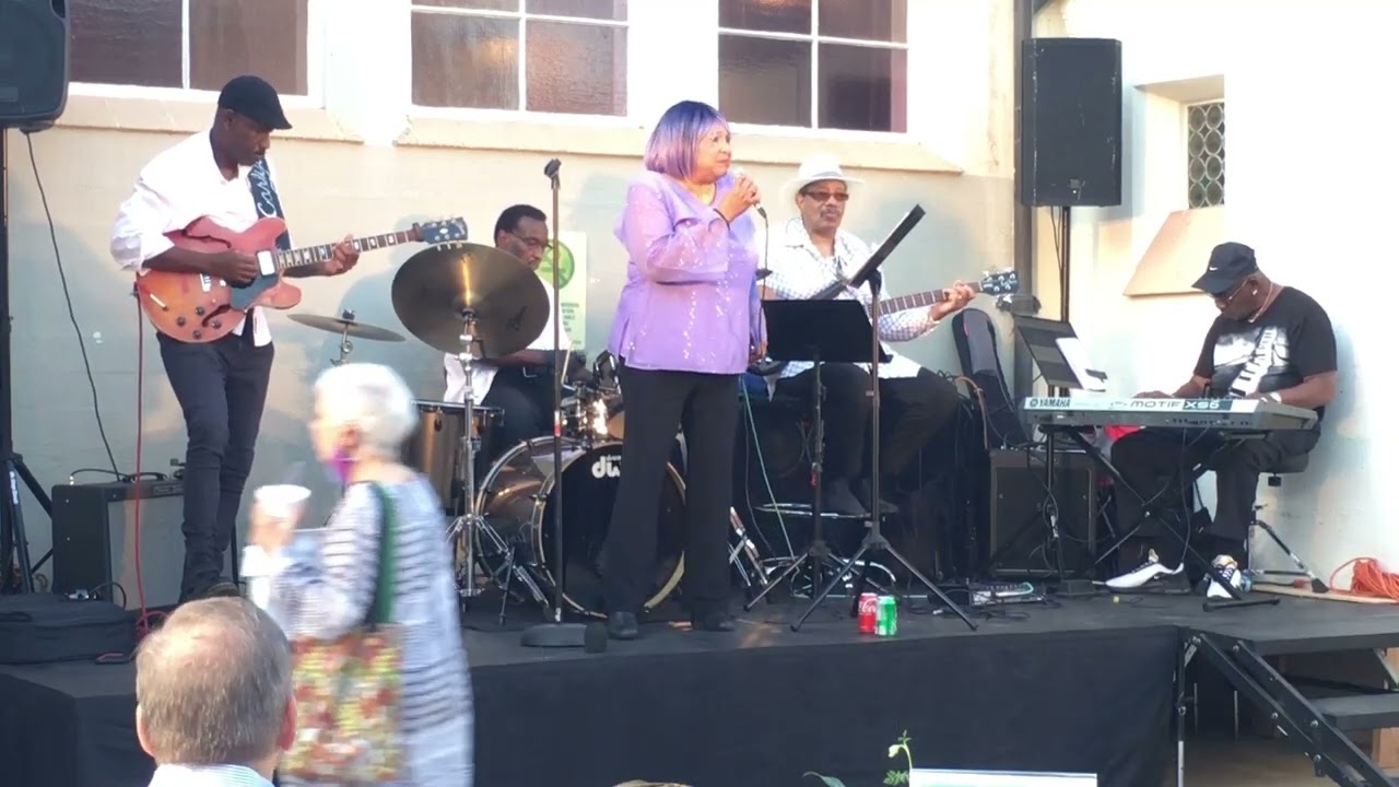 Sista Jean - I'm A Woman (@ Fullerton Museum Center) [LIVE]