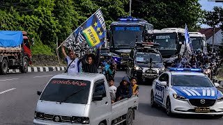 Kedatangan Ratusan Bobotoh Di Pare - Pare Disambut Hangat Oleh Masyarakat Sekitar