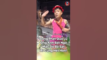 Đang Phát Quà Lũ, Ông Anh Bất Ngờ Mặc Đồ Bó Sát Rực Rỡ Khiến Ai Cũng Hết Hồn!” #tintuc #giaitri