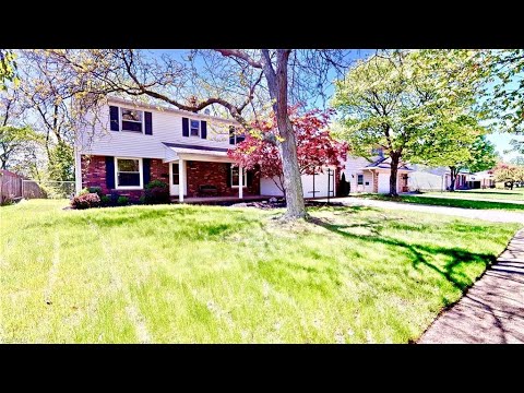 6886 Greenbriar Dr, Parma Heights, OH home video tour