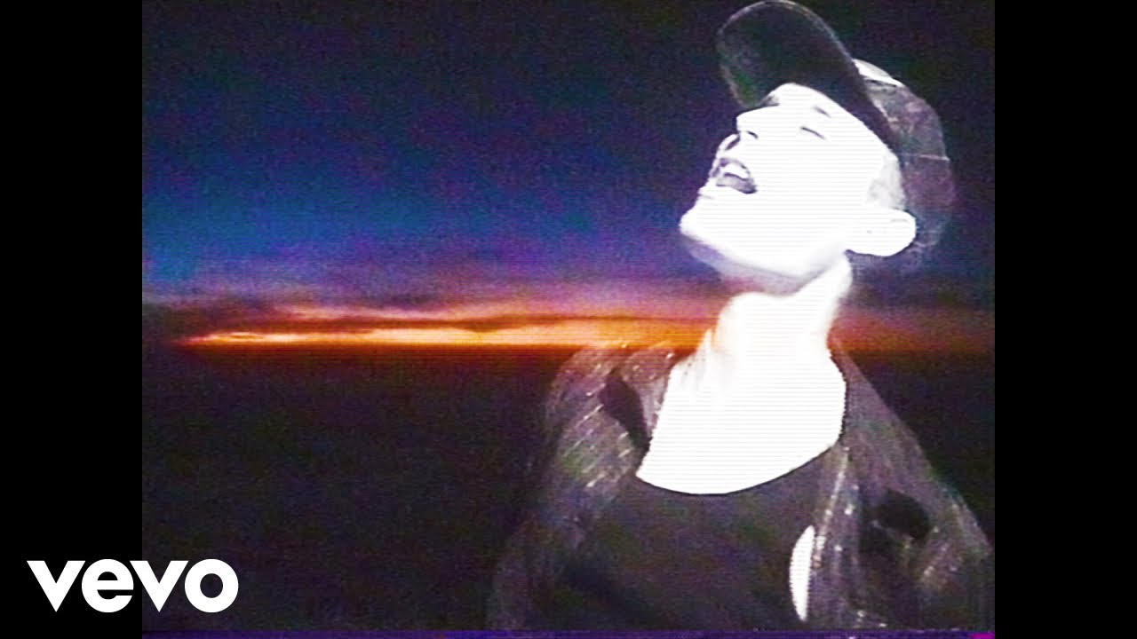 MAGNA - déjala llorar (Official Video)