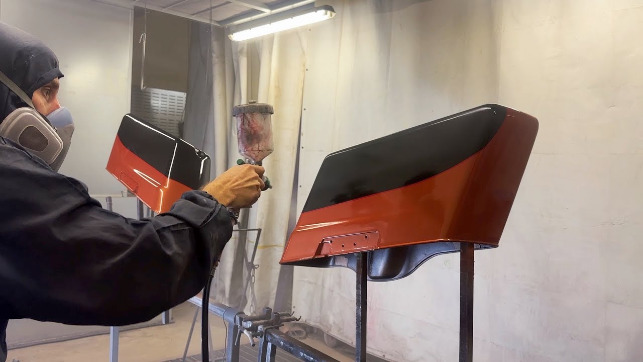 Orange&black like-original painting of Harley Davidson saddlebags