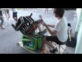 IMPRESIONANTE - Hombre hace música electrónica con tubos.