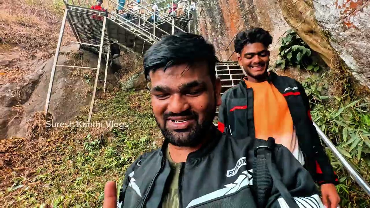 Hyd to Kerala Day 3 || Lost in Kerala’s Beauty 🌧️💚 Plan cancel || Telugu Vlogs ||SureshKanthiVlovgs 