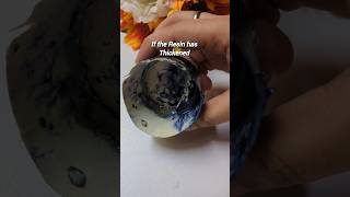 How to pour thick resin? #diy #resin #resinart #art #craft #artist #yt #shorts #artisticansha