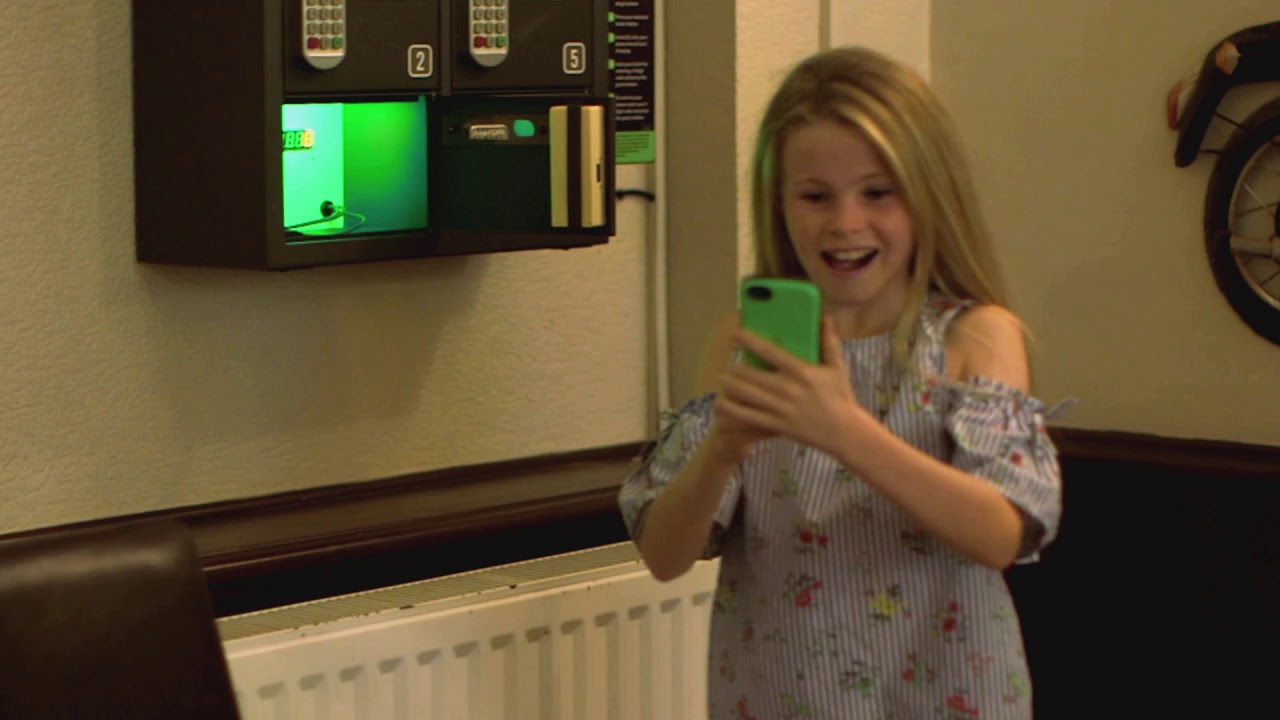 Charge Locker commercial