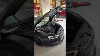 Either way would be cool but idk😅 Chris Vickers #stangry #audir8 #carsoftiktokcontest #twinturbo