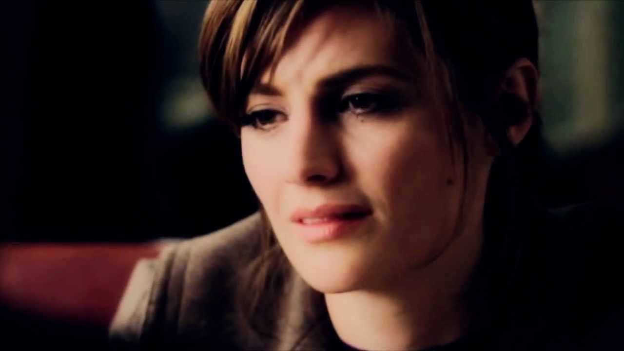 {Castle} Never Fall Away