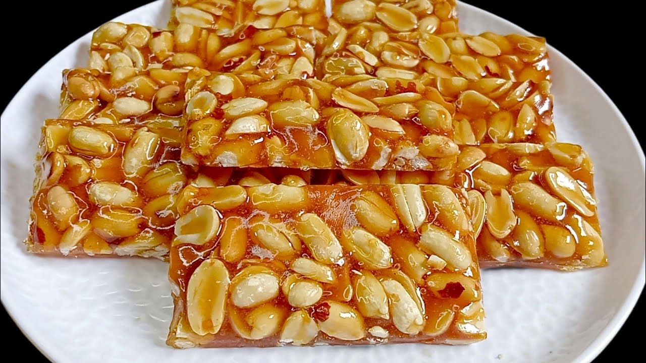 ঘরে বাদাম আর চিনি থাকলে দেরি না করে ঝটপট বানিয়ে ফেলুন এই মজাদার পিনাট বার/বাদাম চিক্কি||Peanut bar