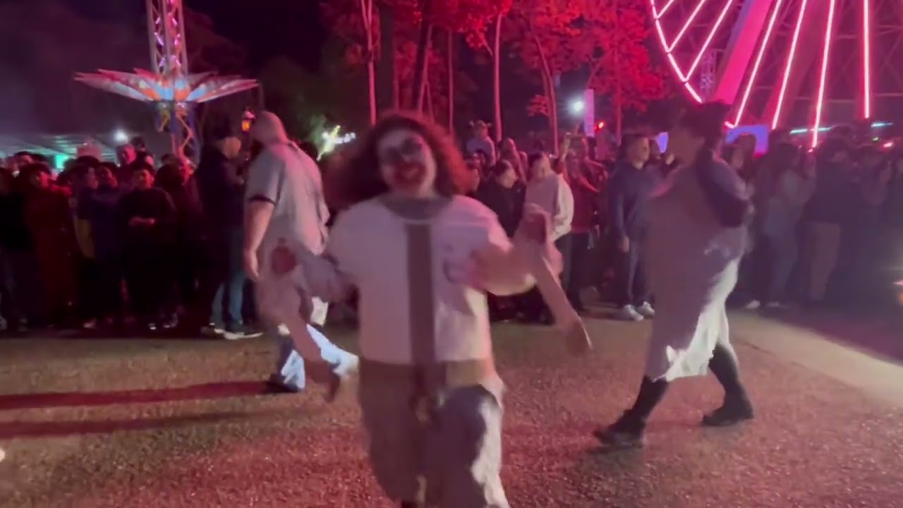 Six flags great adventure fright fest the awakening parade last night!! 