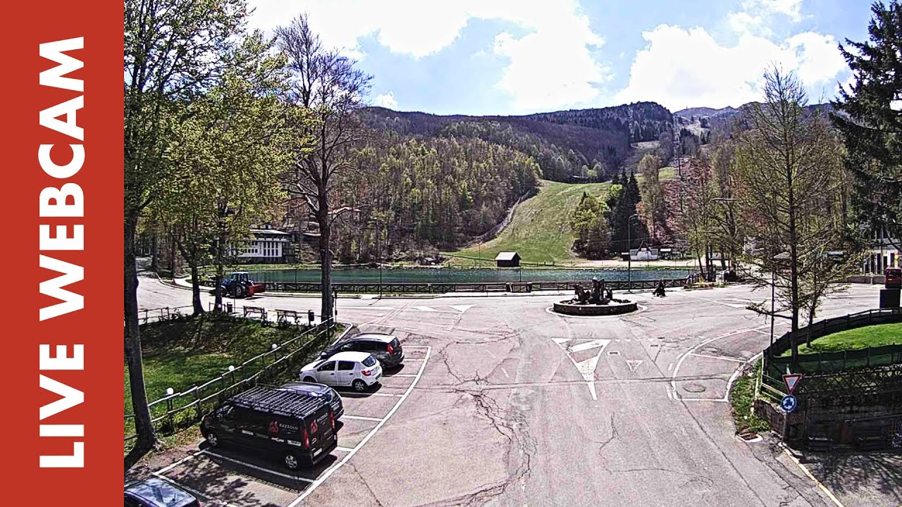 Cerreto Laghi Ski Slopes and Lake Square