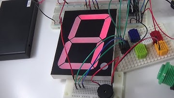 電子サイコロ（大きな７セグメントＬＥＤ）